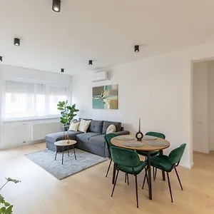 Gems Of - Emerald Apartamento