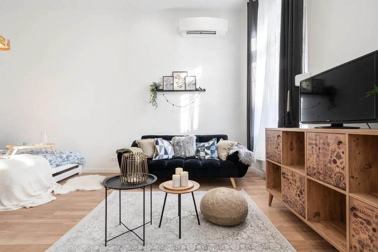 Apartment Budapest Eye Residence