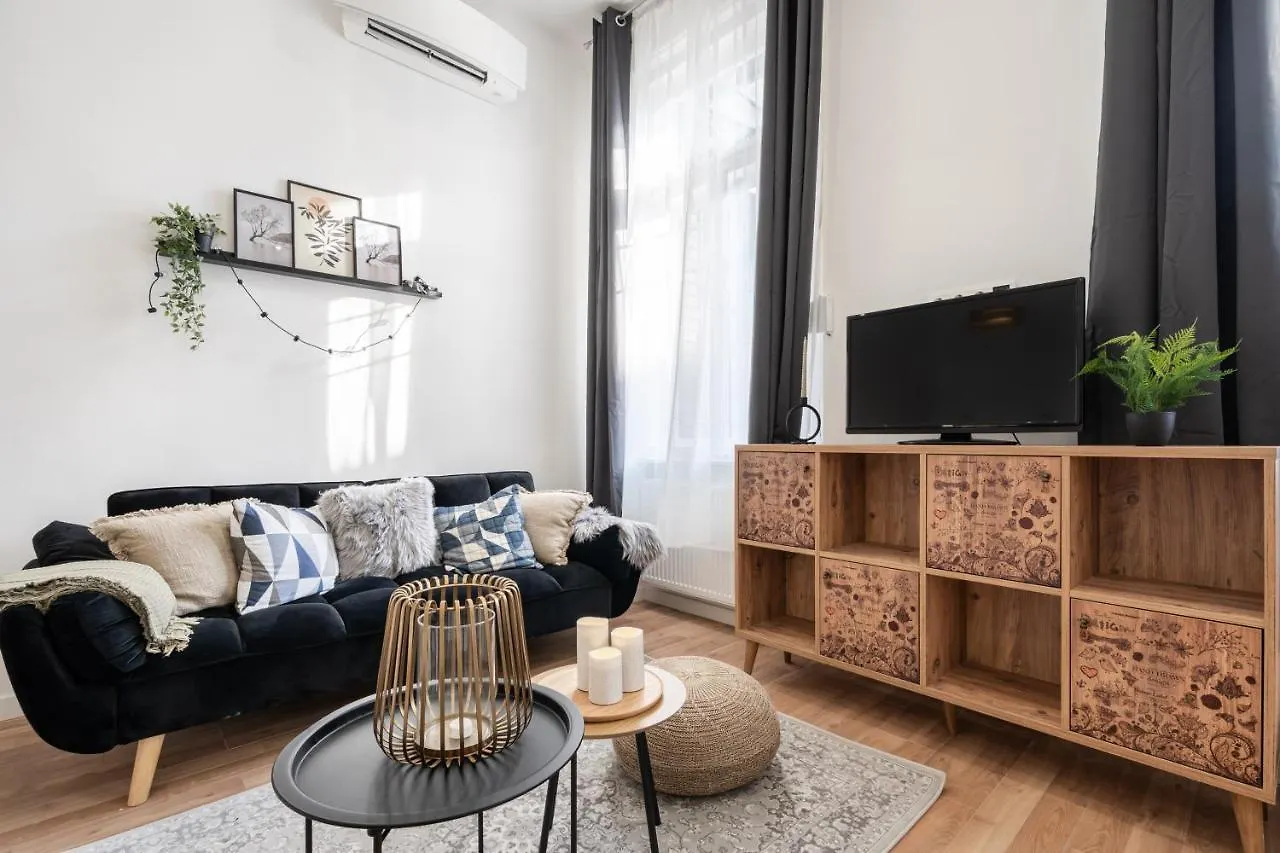 Budapest Eye Residence