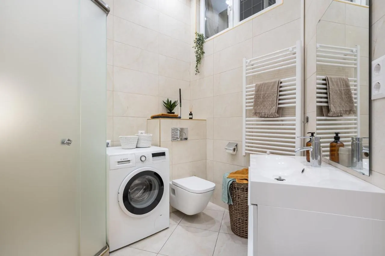 Apartment Budapest Eye Residence